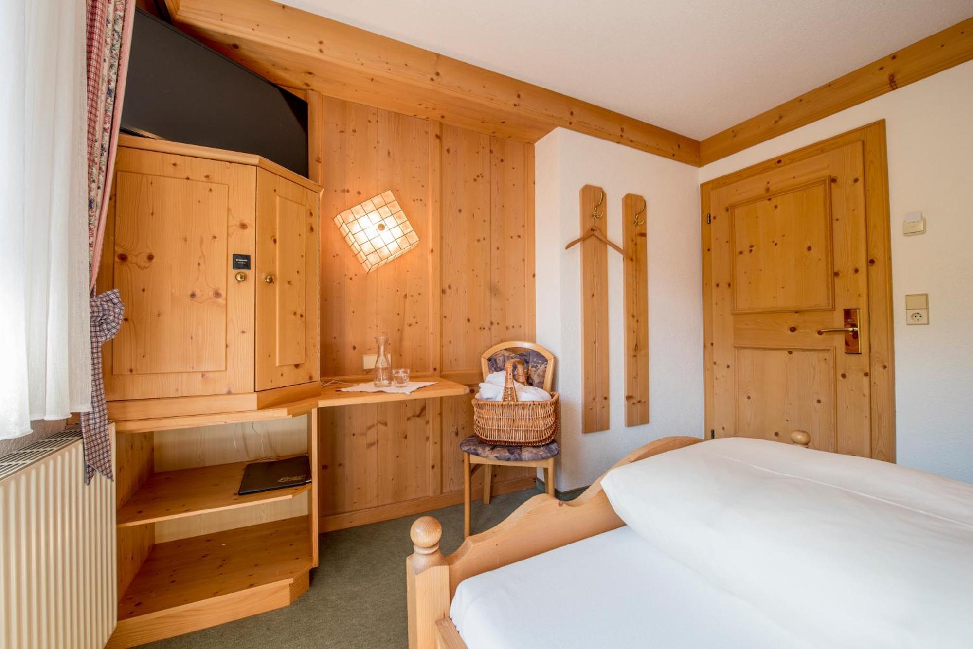 Landhotel Aelpili Gaschurn Extérieur photo